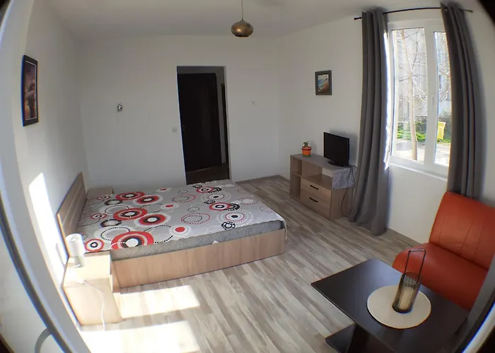 Sunshine Byala 2 Bed & Breakfast *