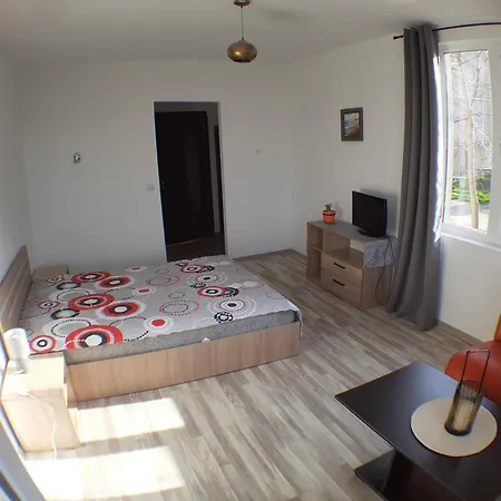 Sunshine Byala 2 Bed and Breakfast *